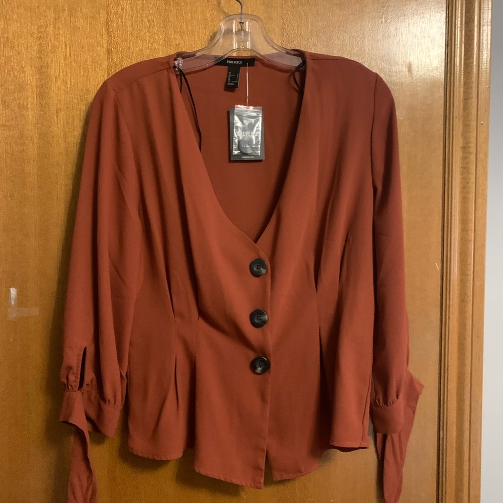 Forever 21 top in Sz L